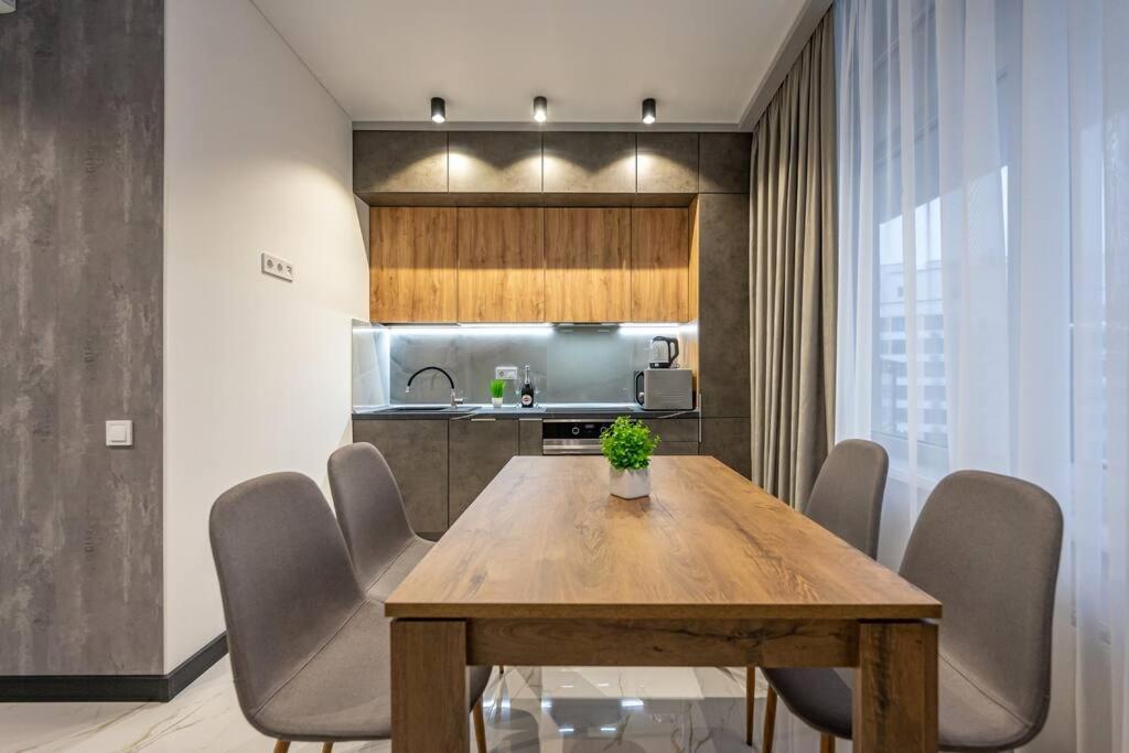 Новейшая Квартира Возле Моря Odessa Exteriör bild
