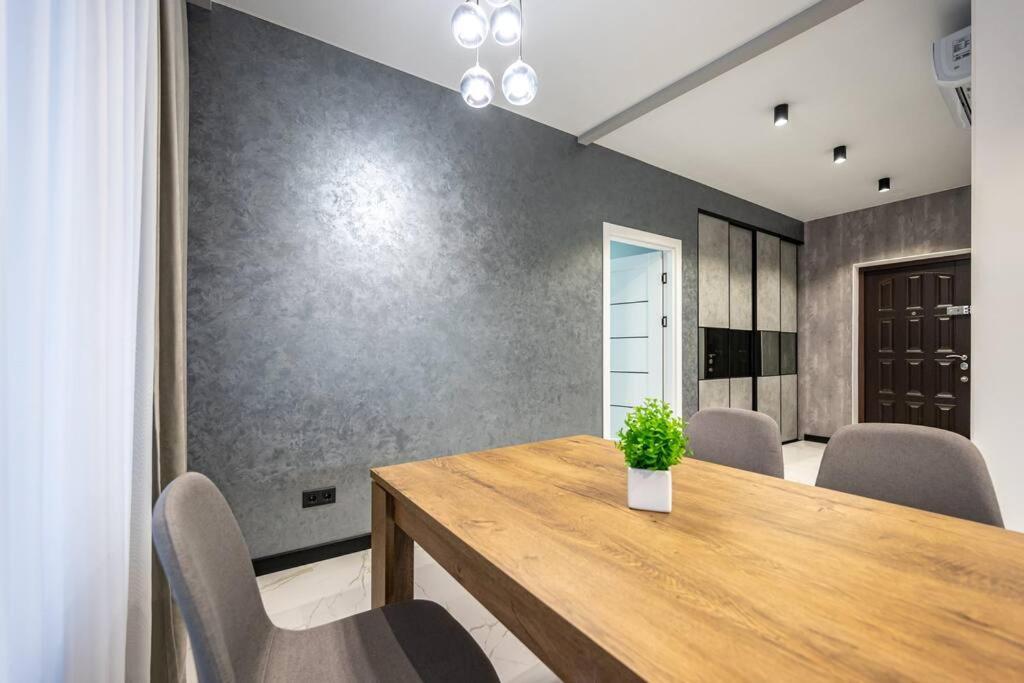 Новейшая Квартира Возле Моря Odessa Exteriör bild
