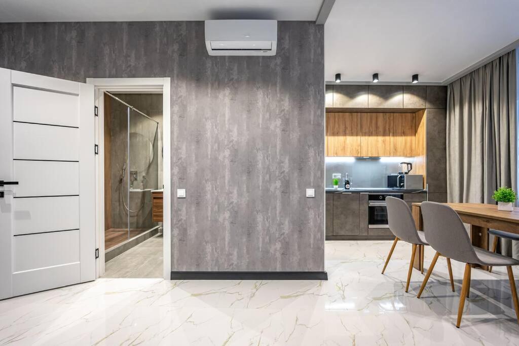 Новейшая Квартира Возле Моря Odessa Exteriör bild
